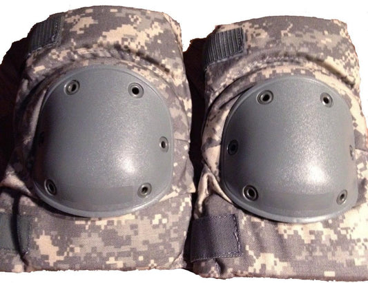 Military Outdoor Clothing Never Issued Government Issued ACU Knee Pad Set
