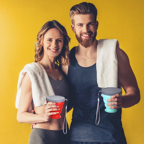 Umigy 9 Pcs 6.8 Oz/ 200 ml Silicone Collapsible Cup with Lid Collapsible Water Bottles Reusable Small Collapsible Travel Cup Portable Drinking Folding Camping Coffee Mugs for Hiking Outdoor Sports