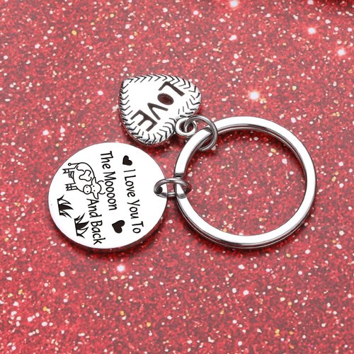 ZQEOU Cow Stuff Love Keychain Cow Gifts Cow Lover Keychain Cow Themed Gifts Best Friend Jewelry Mothers Day Keychain For Cow Mom Gift BFF Cow Birthday Jewelry Cousin Keychain Cow Dad Keychain