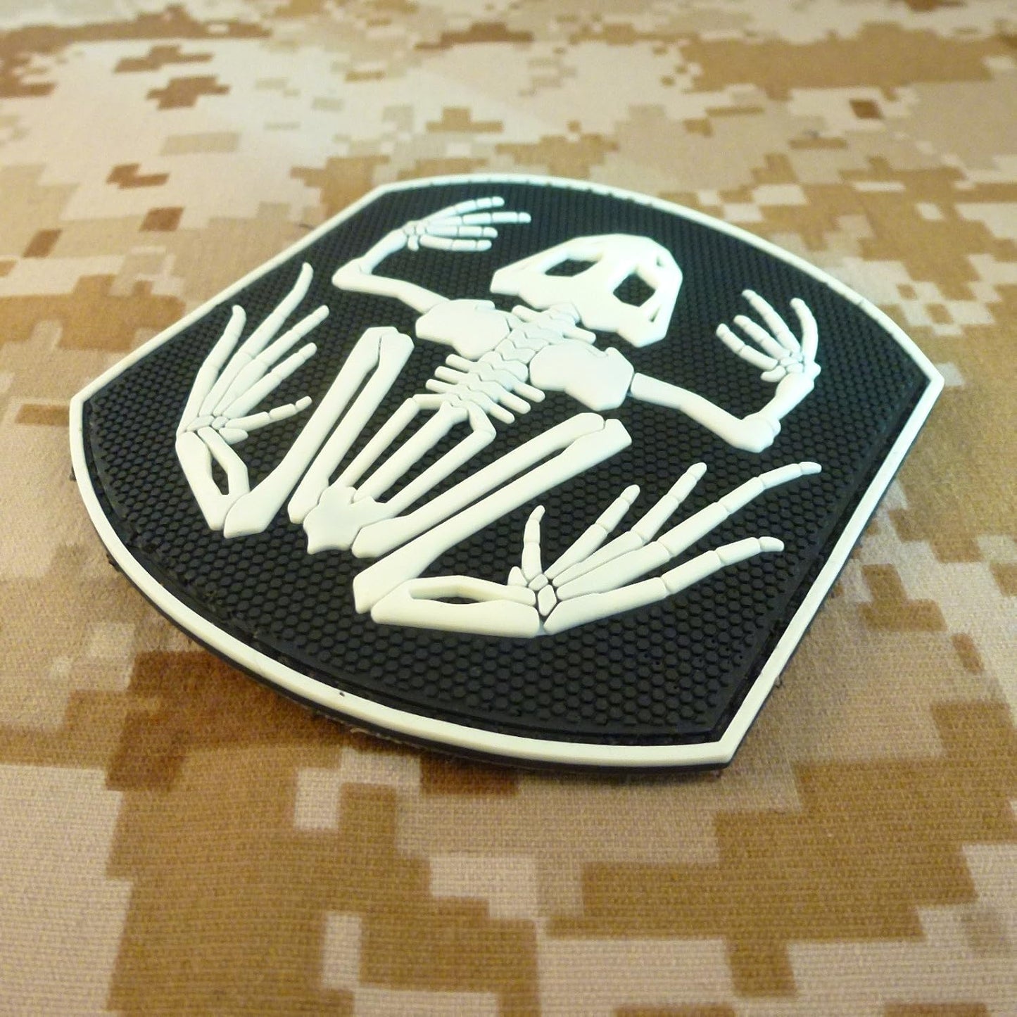 Tactical PVC Patch Frogman Bone Frog Seals DEVGRU Compatible with Velcro Patches for Backpacks, Tactical Patches, Molle Accessories Military Patches, Backpack Patches, Patches for Hats