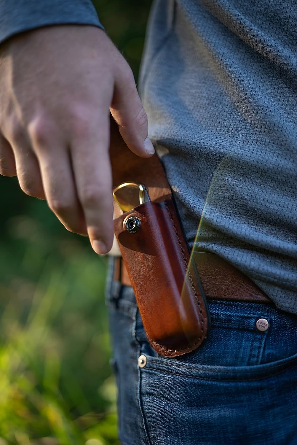 Uncle Henry LB7 Bear Paw Traditional Lockback Pocket Knife with 3.7in Clip Point High Carbon S.S. Blade, Wood Handle, Brass Bolsters, and Leather Belt Sheath for EDC, Hunting, Camping, and Outdoors