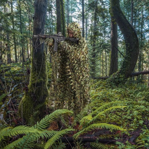 PELLOR Ghillie Suit, 3D Leafy Camo Poncho with Gloves Set, Camouflage Apparel Set for Hunting, Photography, Military, Airsoft, Paintball