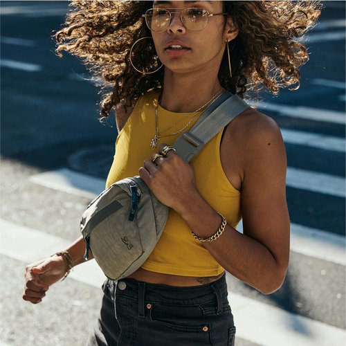 Chrome Industries Sabin Sling Bag for Men and Women – Large Main Compartment, Lightweight Recycled Materials – 3L, Sage