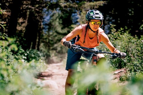 ROKA Rory Ultra-Lightweight Rectangular Frame Sunglasses - Gold Tortoise Frame - Dark Carbon Polarized Lens