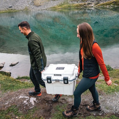 Pelican 30 Quart Elite Cooler (Sage/Gray)