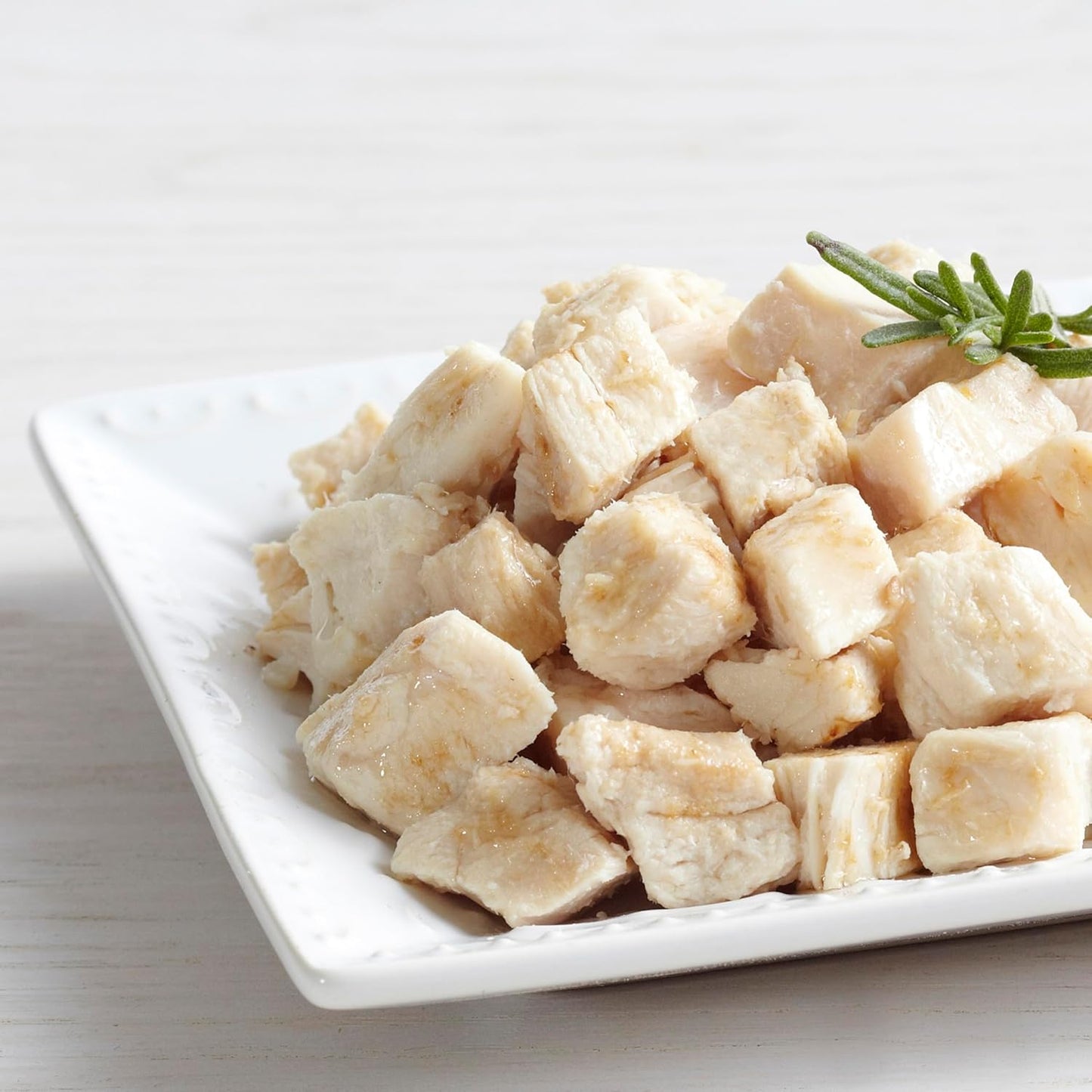 Augason Farms Freeze-Dried White Meat Chicken Dices - Emergency Food Supply, 15 Servings