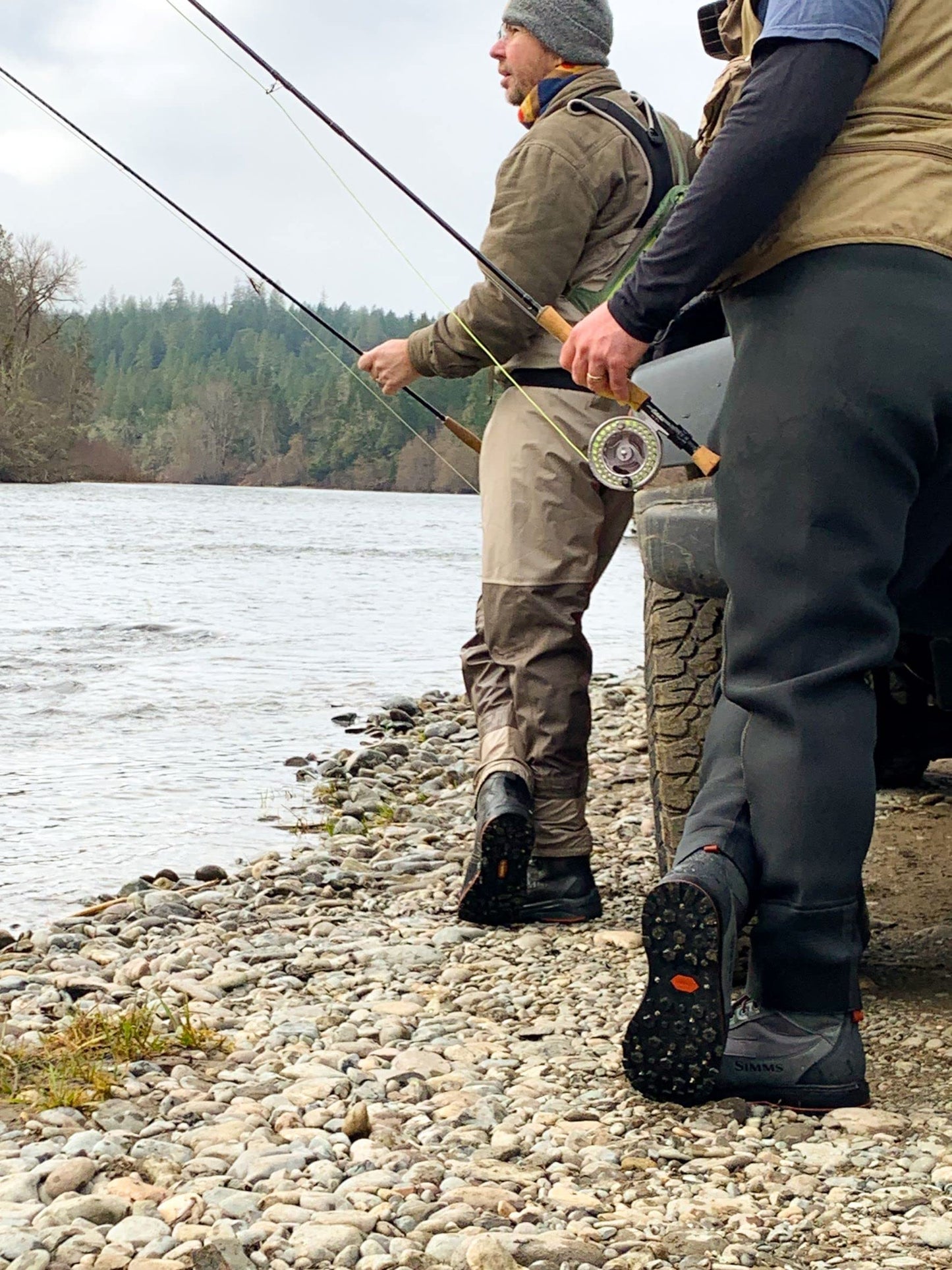 3000A - 4.4mm Prominence - GRIPSTUDS Wading Boot Studs - Pack of 28 - Tungsten Carbide Core Screw in Studs - Spikes for Traction in Wading Boots - Includes Installation Tool