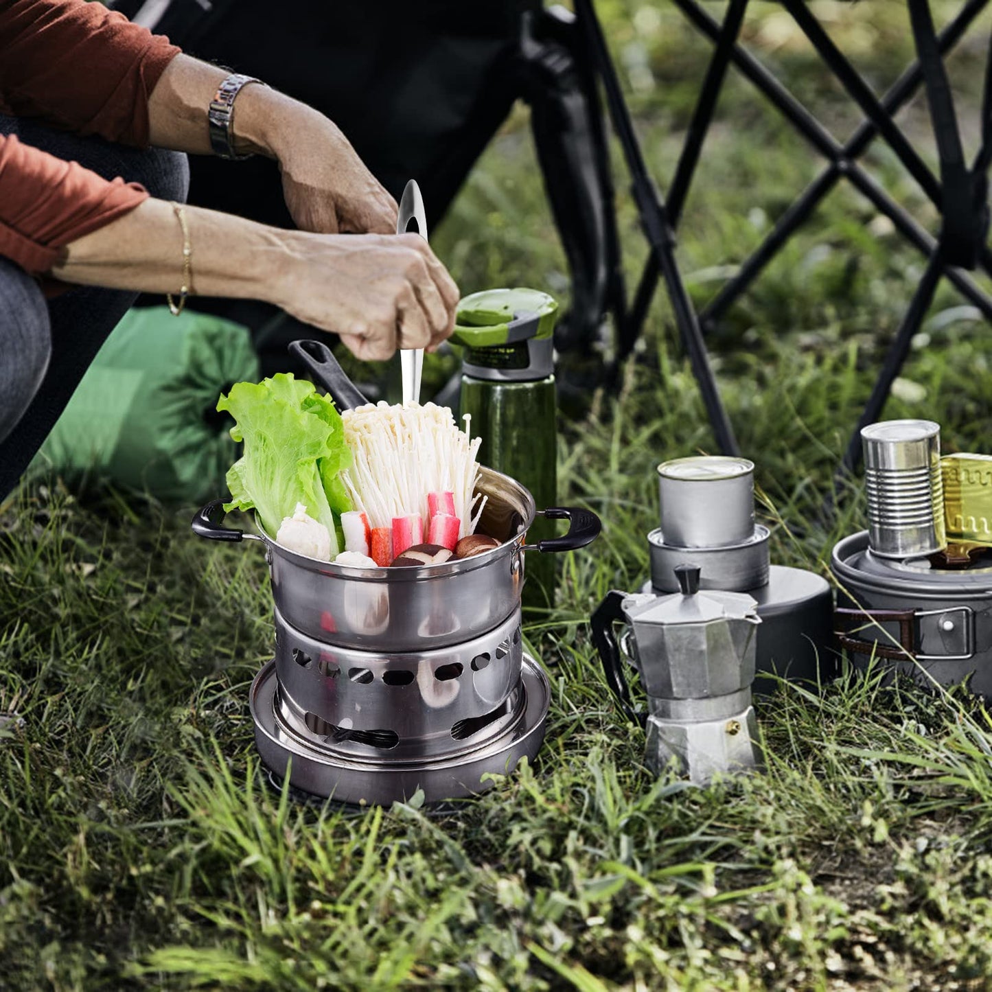 Hot Pot Alcohol Stove, Spirit Cooker with Pot, Camping Stoves Set, Gas Stovetop, Easy to Carry, No Power Required, Stainless Steel Liquid Stove, Camping Cooker for Indoor Outdoor Camping Hiking(18CM)