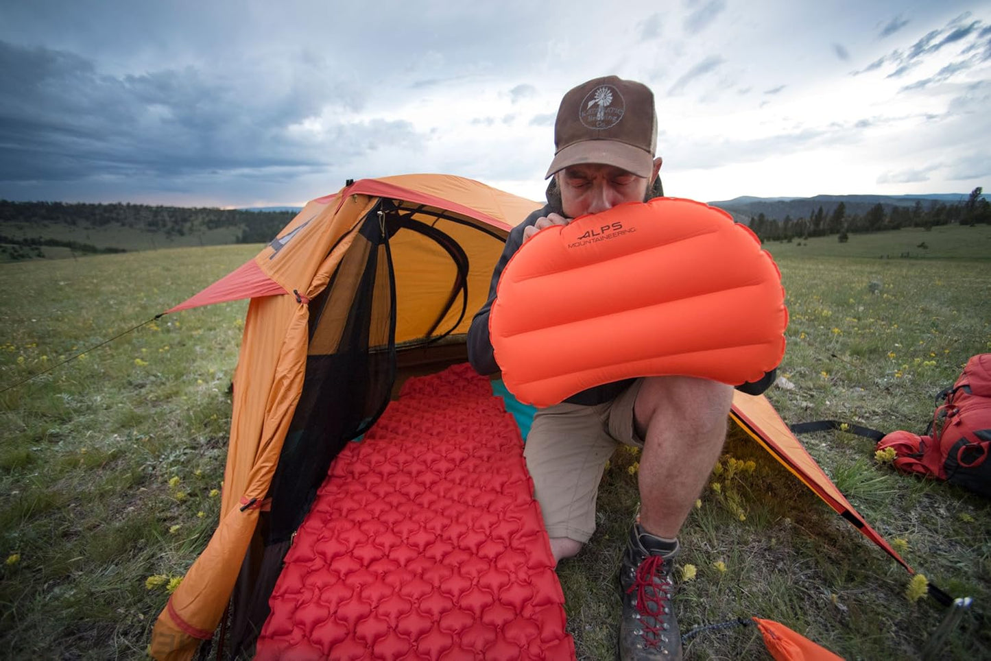 ALPS Mountaineering Versa Pillow