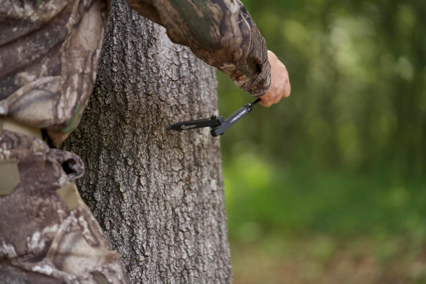 Realtree Multi-Purpose EZ Hanger Combo 3-Pack – 13”, 23”, 34” – Durable Tree Stand Bow and Gear Hanger for Hunting – Foldable, Lightweight, Easy-Screw Design