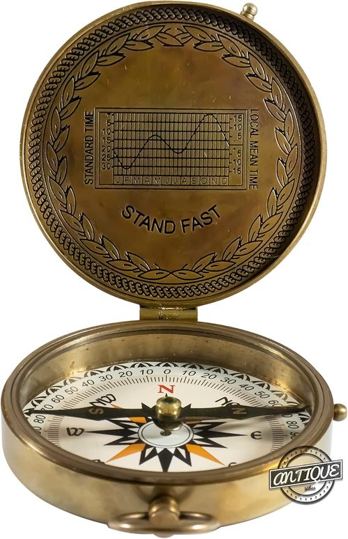 Brass Compass Boys Scout American Navigation Camping Travel Magnetic Navigation Tool Retro Aesthetic Educational Gifts for Baptism, Birthday
