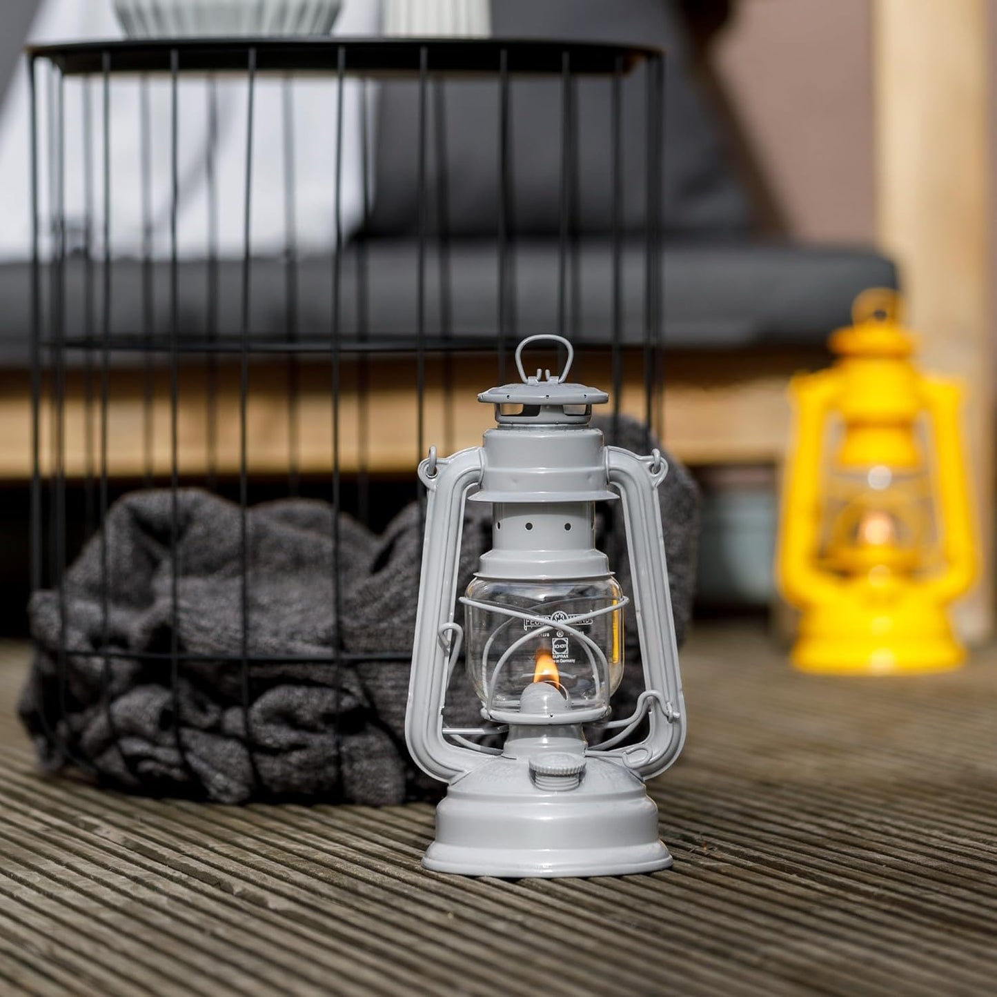 Outdoor Kerosene Fuel Lantern, German Made Weather Resistant Baby Special 276 Galvanized Hurricane Lamp for Camping or Patio, 10 Inches, Bronze