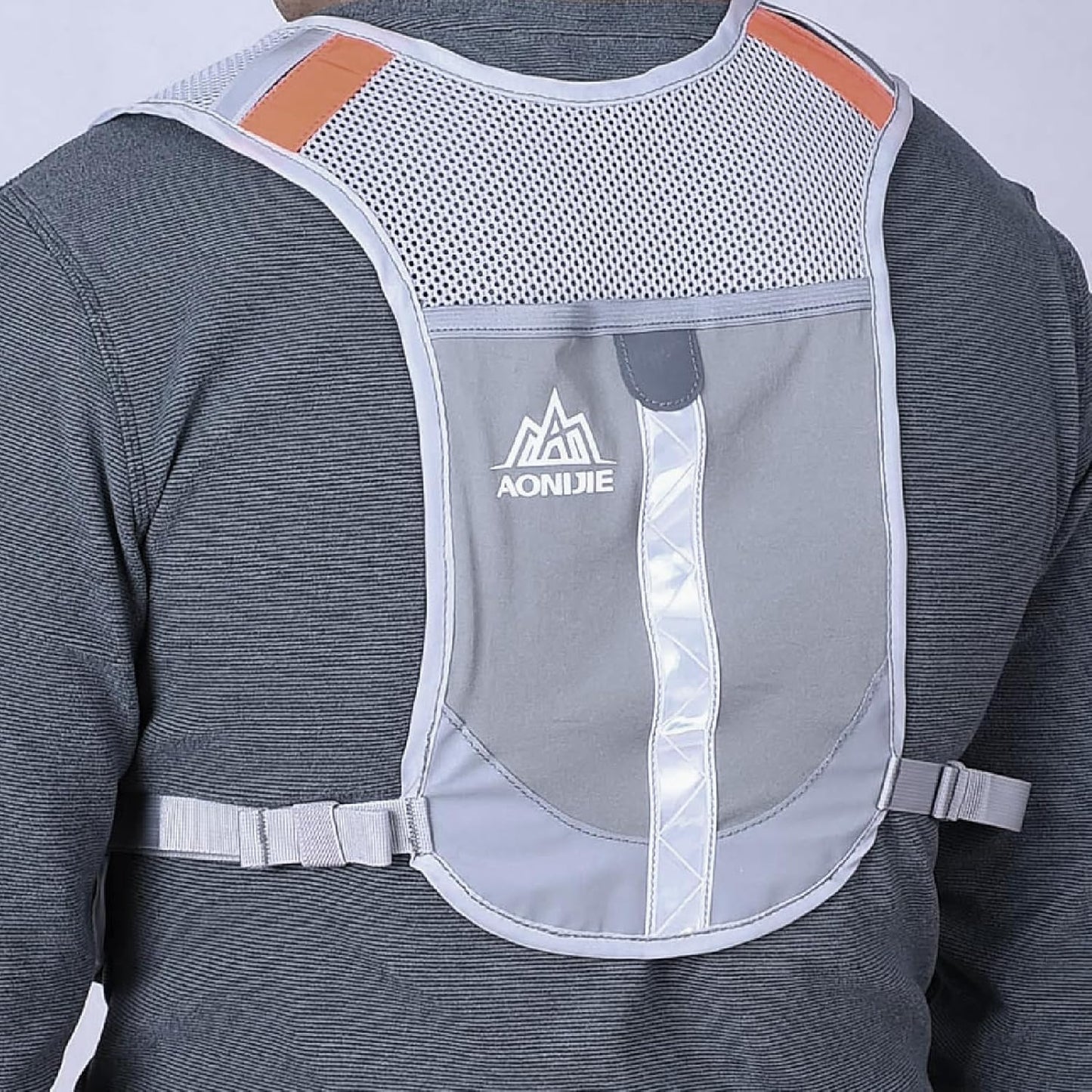 JEELAD Hydration Running Vest Backpack 5L for Men Women Jogging Hiking Marathon Racing Cycling Outdoor