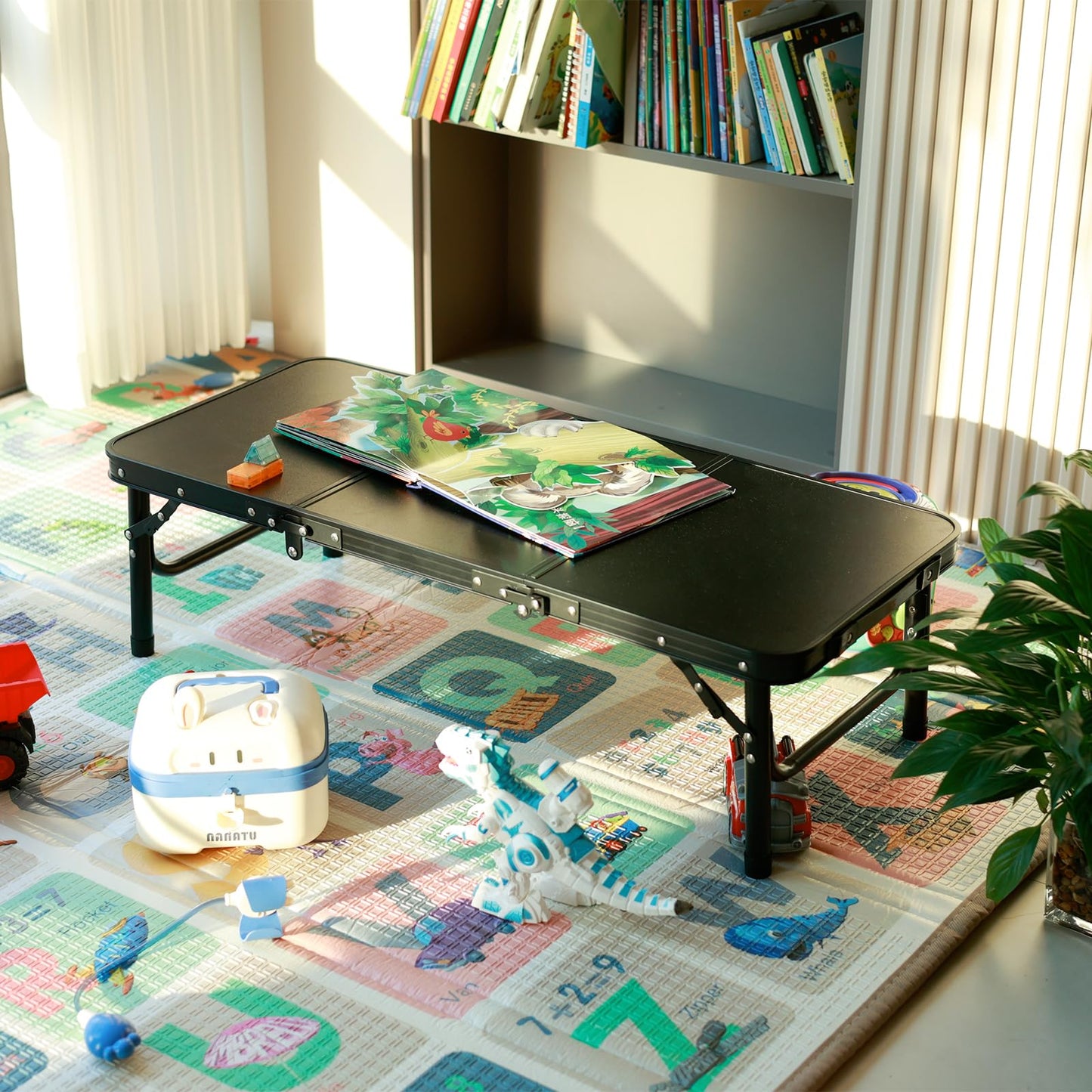 Geastsheng Portable Folding Camping Table, Lightweight Aluminum Outdoor Picnic Table with Adjustable Height, Compact & Sturdy Kid Table for Camping, Hiking, Backyard, Beach, Black