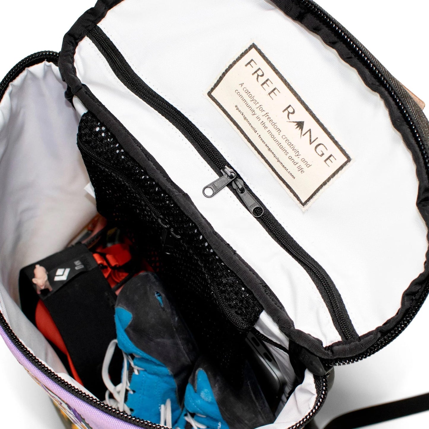 Free Range 25L Backpack for Hiking, Skiing & Daily Commute with Removable Waistbelt & Adjustable Sternum Strap (Barn Owl)