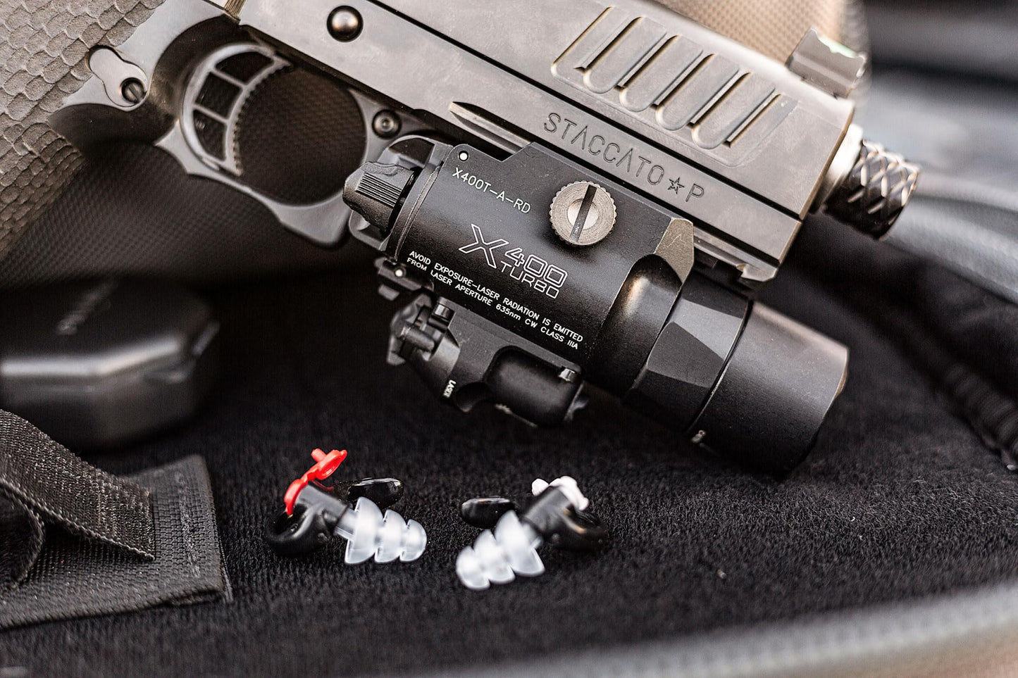 SureFire X400 Turbo 650 Lumen WeaponLight with 635 nm Red Laser, Universal/Pick Mount, 66,000 Candela, IPX4 Waterproof (X400T-A-RD)