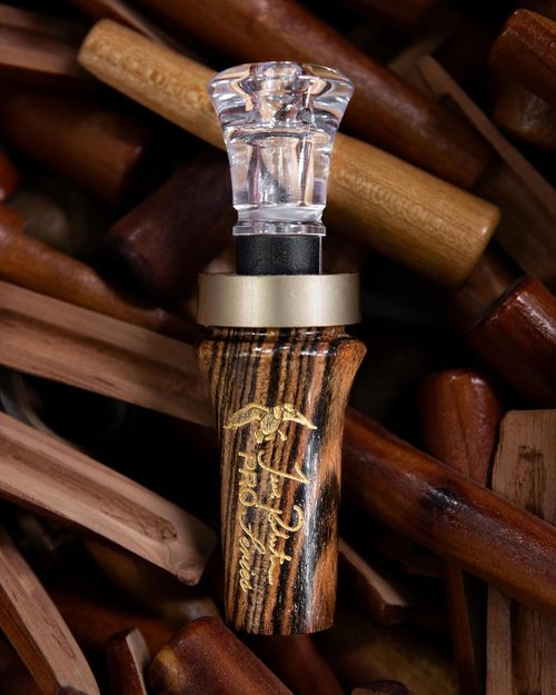 DUCK COMMANDER Jase Robertson Pro Series Duck Call | Must Have Hunting Accessory | Duck Hunting Realistic Sound Mouth Call