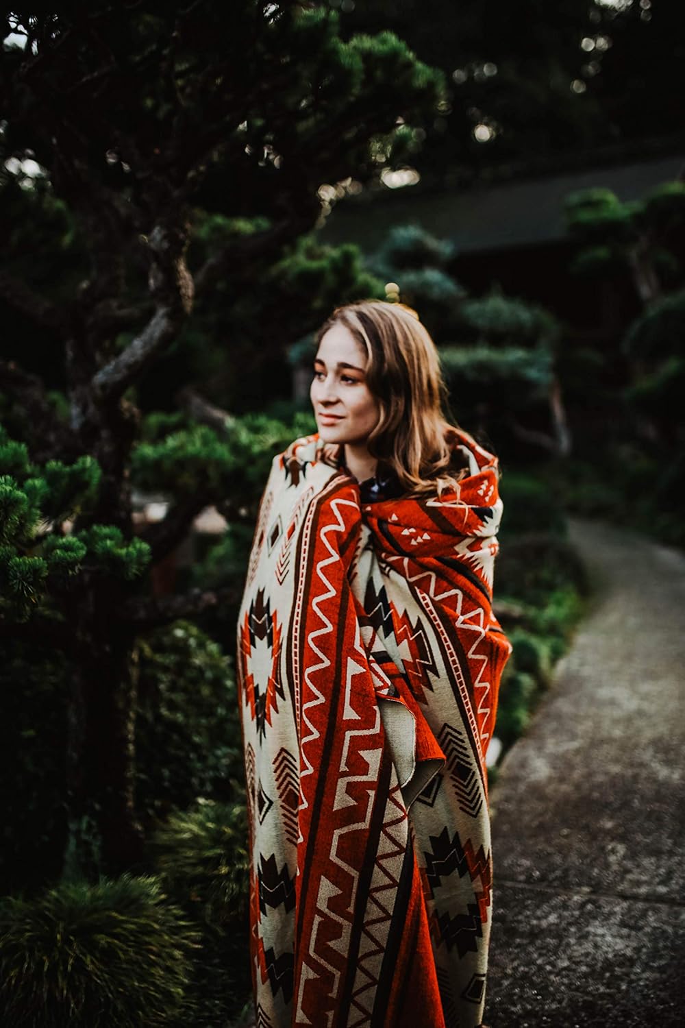 Inca Aztec Throw, Queen, King Blanket | Southwest Indian Navajo Boho Style | Native Cover for Camping, Bedding, Couch, Vanlife | Faux Alpaca, Lightweight, Hypoallergenic (Obsidian Black, Throw)