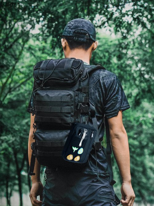 VIPERADE VE30 Molle Pouches Small EDC Pouch,Compact Belt Pouch for Men,EDC Pouch Pocket Organiser with Patches Area,Adjustable Molle Backpack Pack Pocket for Camping Bush Craft/Hiking/Traveling