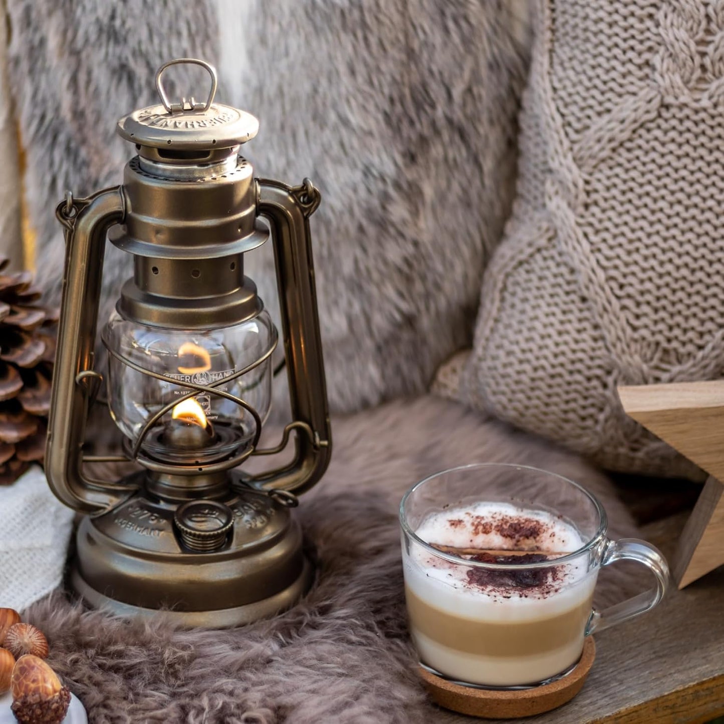 Outdoor Kerosene Fuel Lantern, German Made Weather Resistant Baby Special 276 Galvanized Hurricane Lamp for Camping or Patio, 10 Inches, Bronze