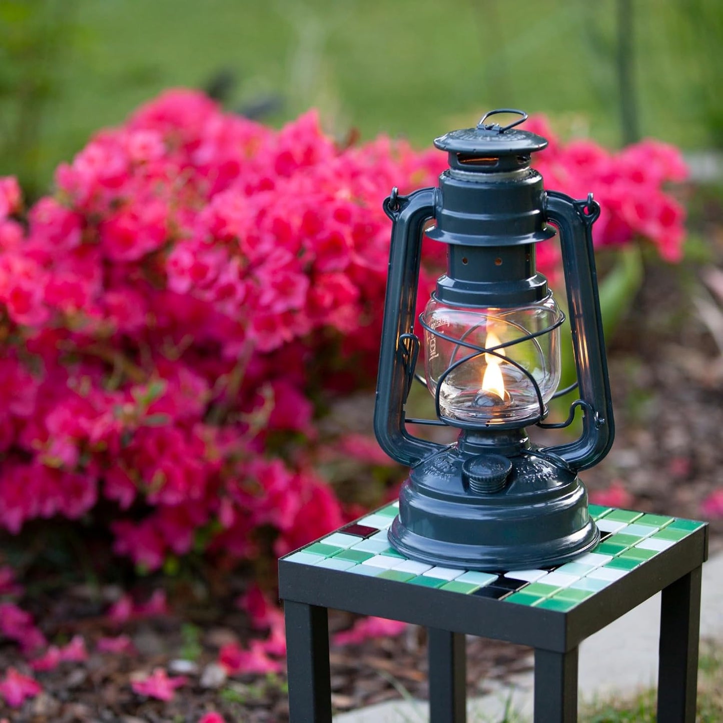 Outdoor Kerosene Fuel Lantern, German Made Weather Resistant Baby Special 276 Galvanized Hurricane Lamp for Camping or Patio, 10 Inches, Bronze