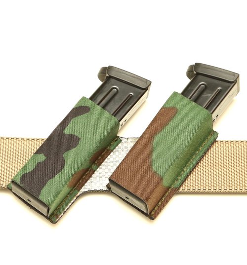 ESSTAC Double 40° Angled Pistol Mag Carrier, Tactical KYWI Pouch, Right Hand (M81 Woodland)