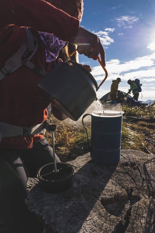GSI Outdoors Halulite Tea Kettle, Ultralight Aluminum Camping Kettle, Durable, Fast-Boil for Backpacking, Hiking & Outdoor Cooking - 1.8 Liters