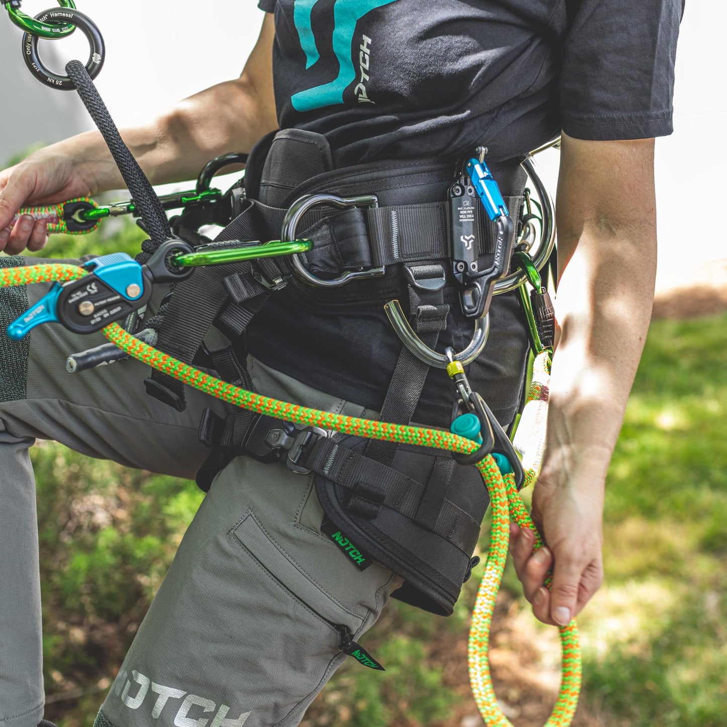 Notch Glide Rope Grab 3 Friction Settings, 1 Hand Operation, Smooth Non-Aggressive Clutch, for Lines 11-13mm, Meets ASTM F887 & CE Certified (64055B)