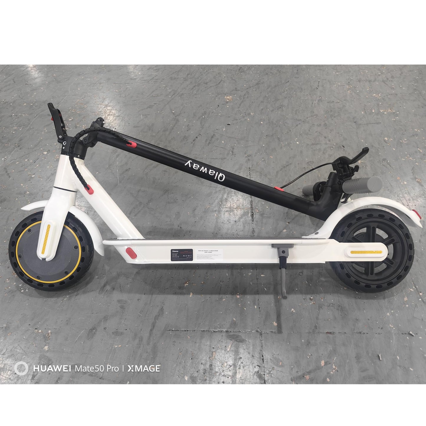 Qlaway Electric Scooter for Adults, 350W Motor, Top Speed 19Mph(31km/h), Max 22 Miles Ranges, 350W Motor, 8.5" Solid Tires, Aluminum Alloy Folding E Scooter with Dual Braking/APP Control