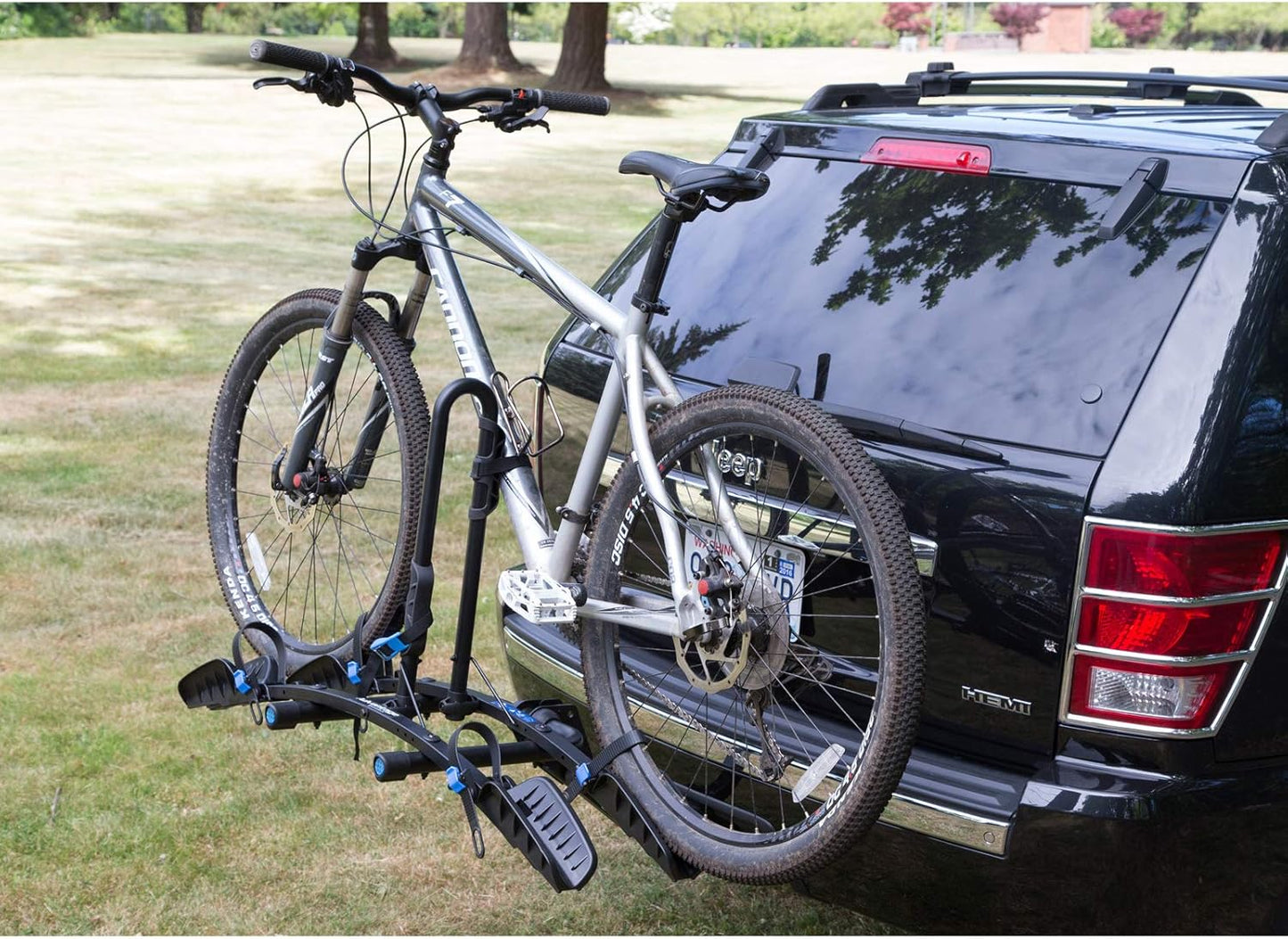 Heininger Automotive Advantage SportsRack FlatRack Two Bike Carrier