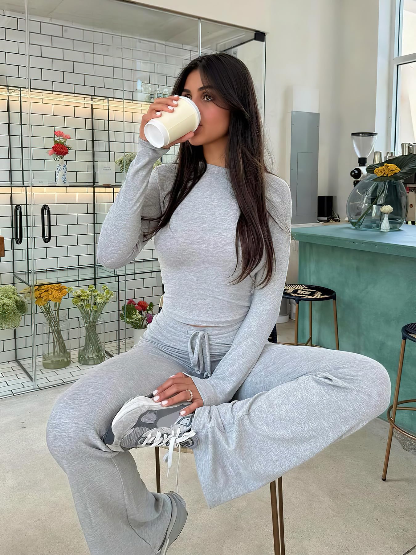 YEOREO Two Piece Sets for Women Long Sleeve Tops Lounge Set Drawstring Wide Leg Pants Ava Matching Slate Gray M