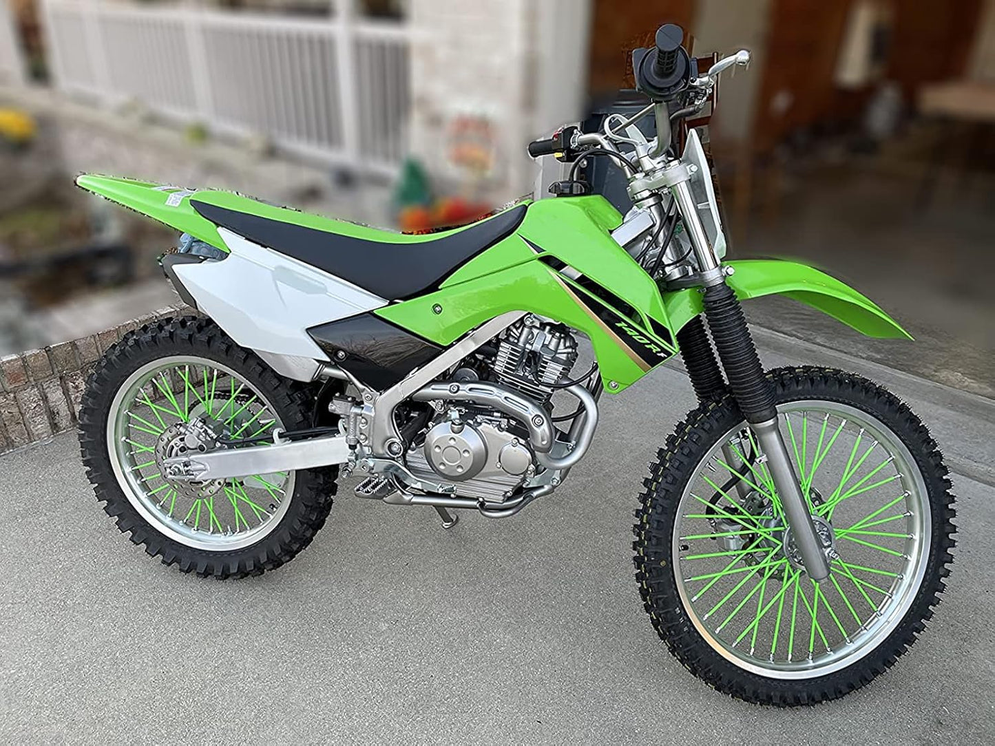 72Pcs Universal Spoke Skins Covers，Wheel Spoke Wraps Skins Pipe Trim Decoration Protector For Motorcycle Dirt Bike Yamaha Honda BMW Suzuki Kawasaki(Pink)