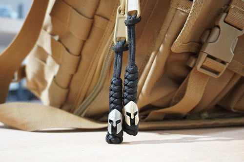BORED? PARACORD! A Spartan Head Bead Woven Paracord Lanyard or Zipper Pull with Unique Charm EDC Gear Accessory - Gold
