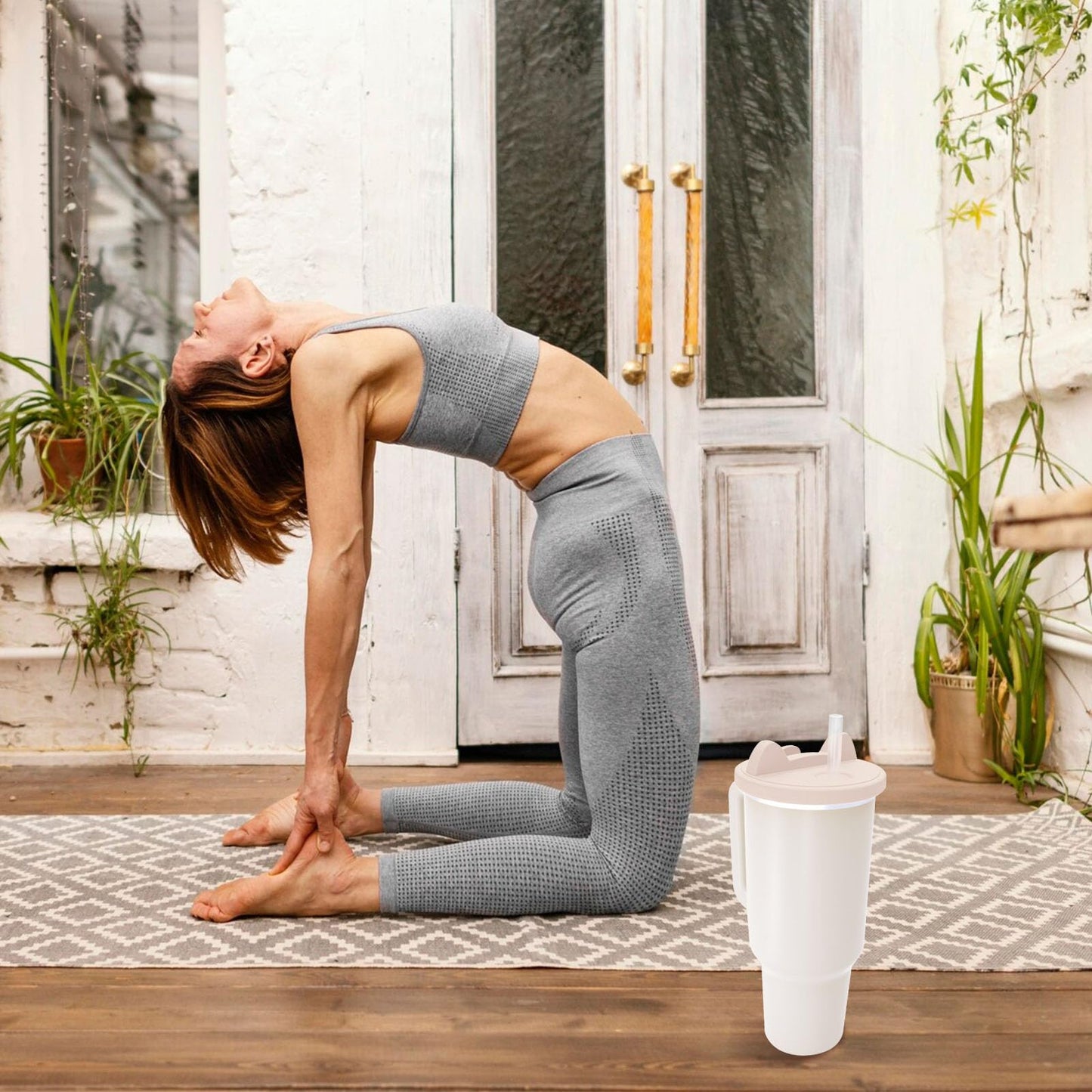 Genleas Tumbler Lids with Phone Shelf for Stanley cups 40 & 64 oz, Silicone Replacement Lids with Cell Phone Holder for Stanley Quencher H2.0 40 oz & 64 oz, Tumbler Cup Accessories for Stanley, Pink