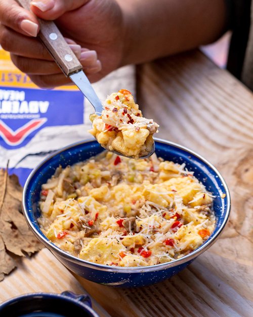 Mountain House Scrambled Eggs with Bacon | Freeze Dried Backpacking & Camping Food & Breakfast Skillet | Freeze Dried Backpacking & Camping Food | 2 Servings | Gluten-Free