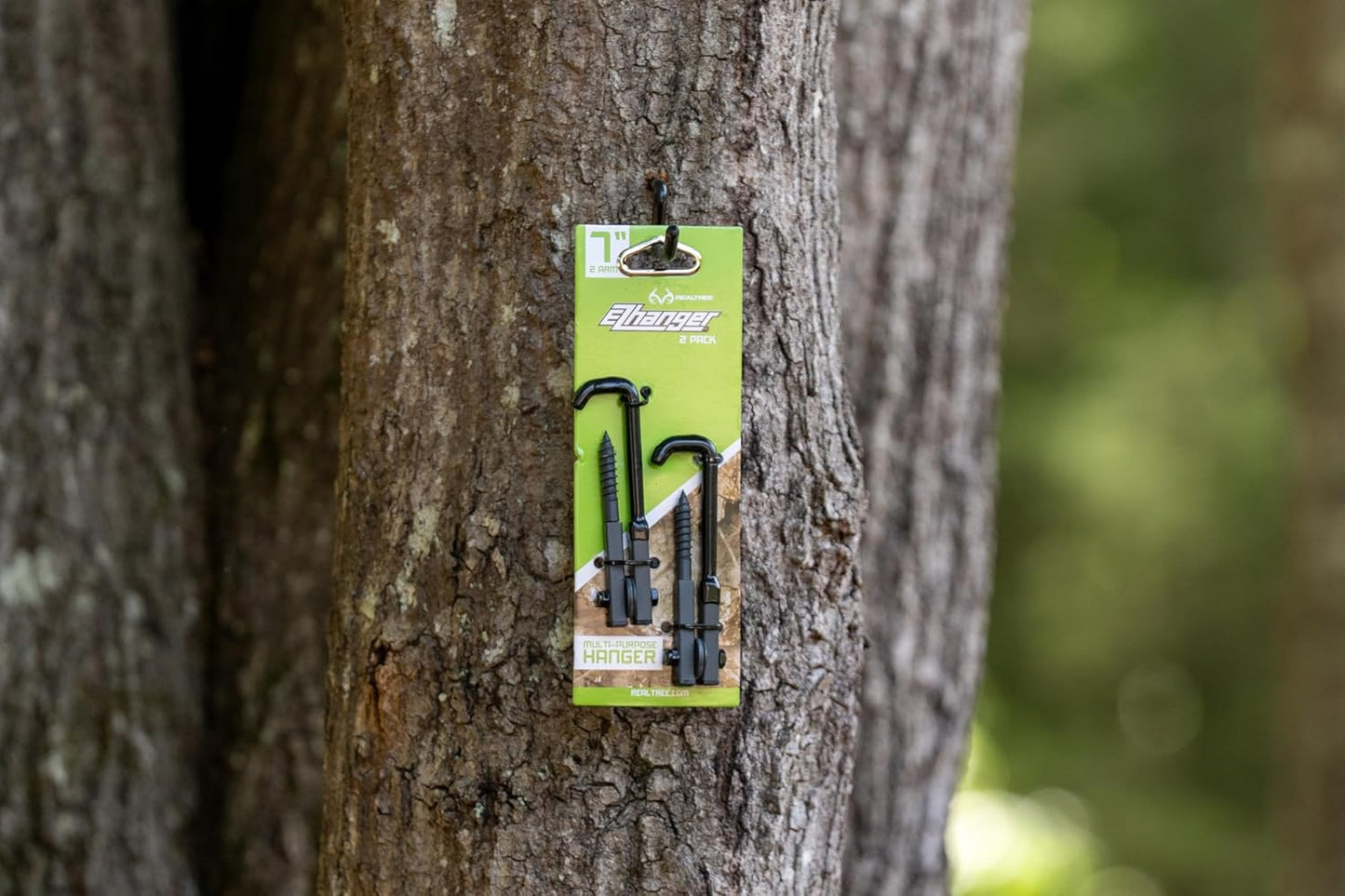 Realtree EZ Hanger Combo Pack – 7" 2-Arm Bow Hanger with Arrow Holders – Tree Screw Mount for Treestand Hunting – Quiet, Durable & Adjustable Hook Arm