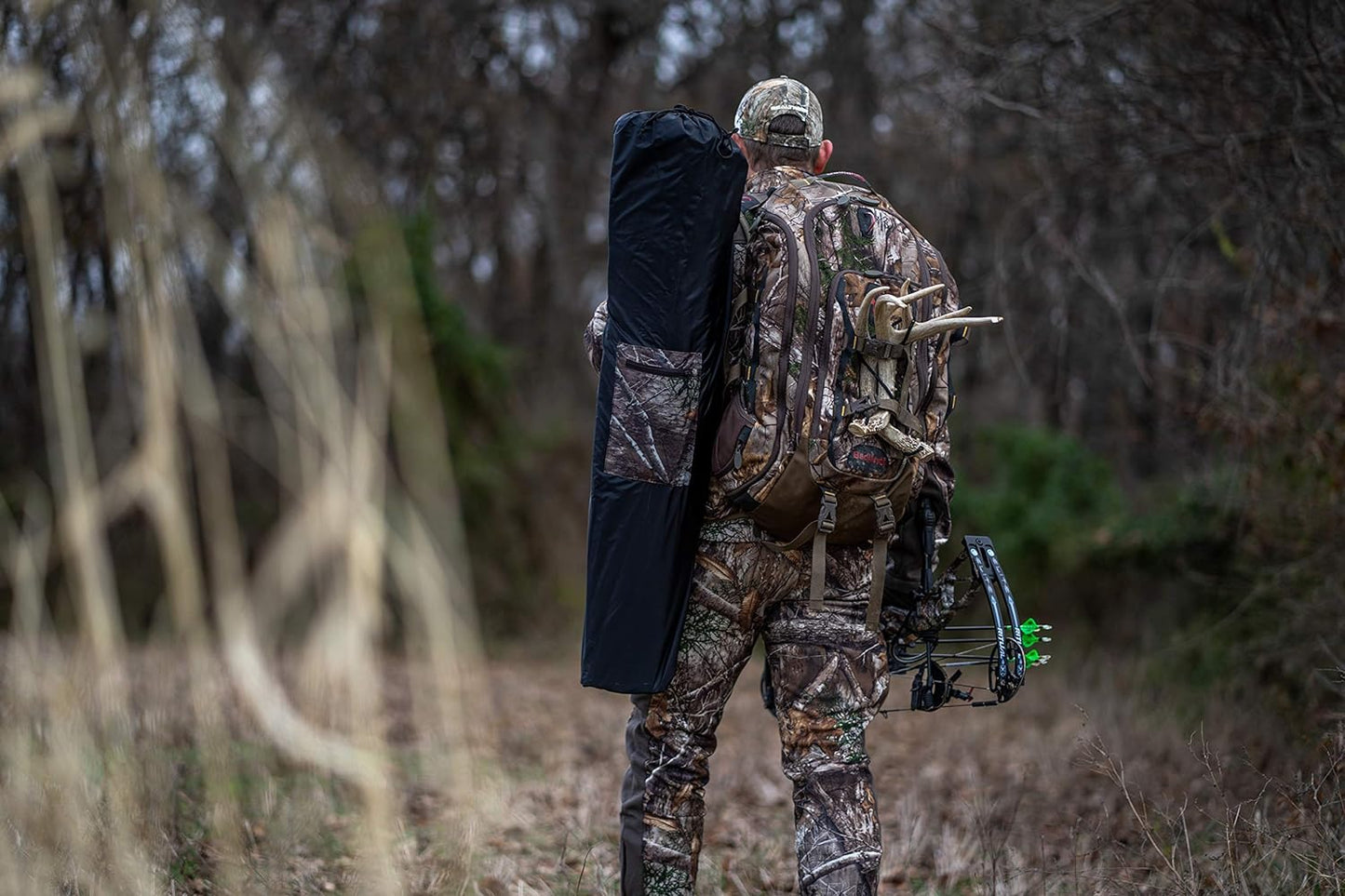 R100-RTE 2 Person Hunting Ground Blind, Realtree Edge