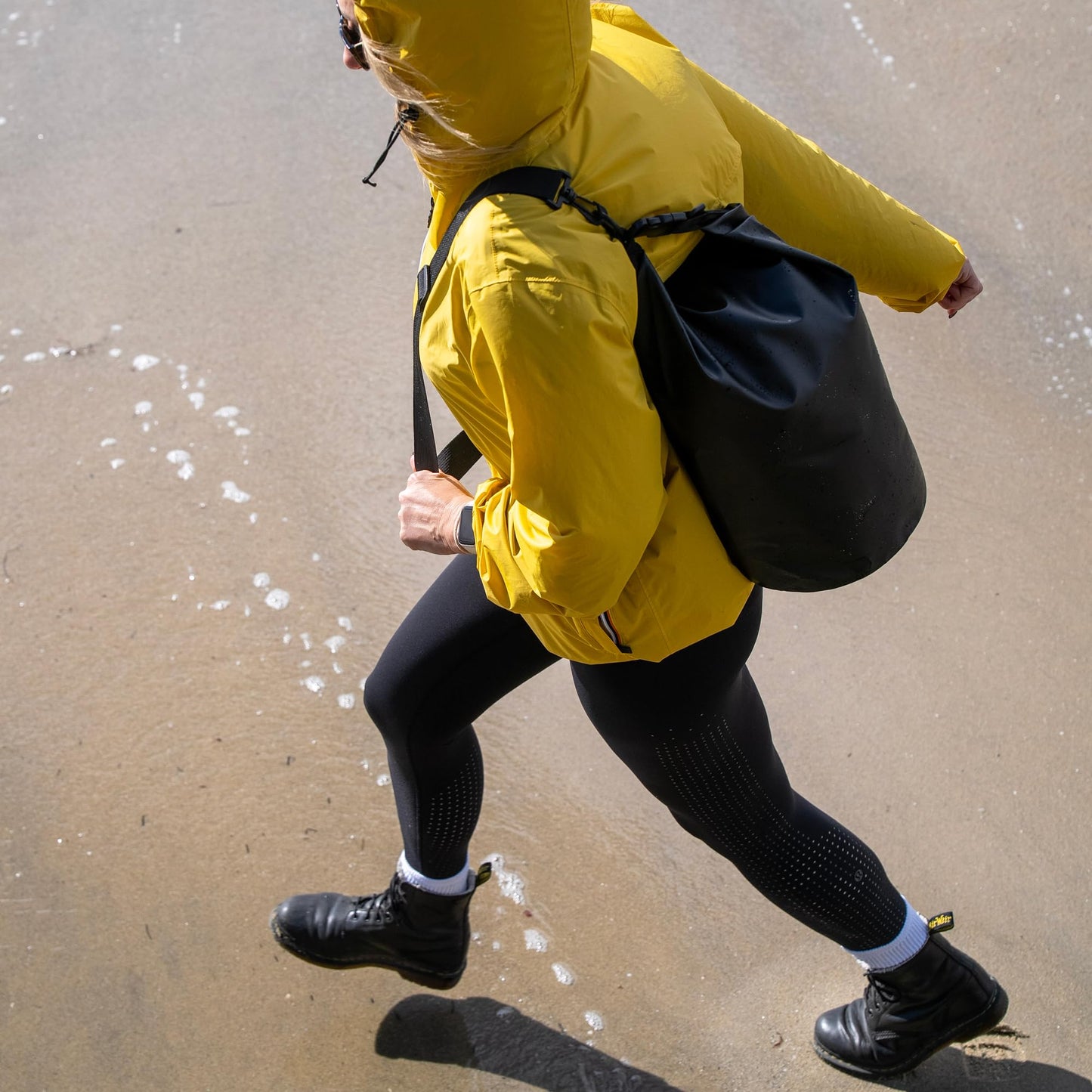 Ho Stevie! Heavy Duty Waterproof Dry Bag - Keeps Your Stuff Dry, on Surf Trips, Camping, or Any Adventure (Black, 3L)