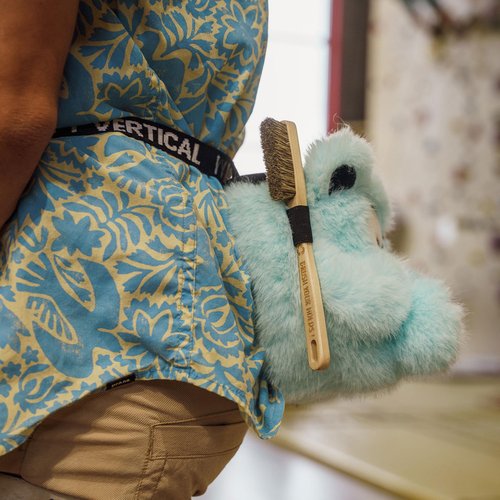 YY Vertical Bear Rock Climbing Chalk Bag, Perfect for Both Adults and Kids, Chalk Bag for Bouldering, Cute chalkbag for Mountain Lovers, Chalk Pouch