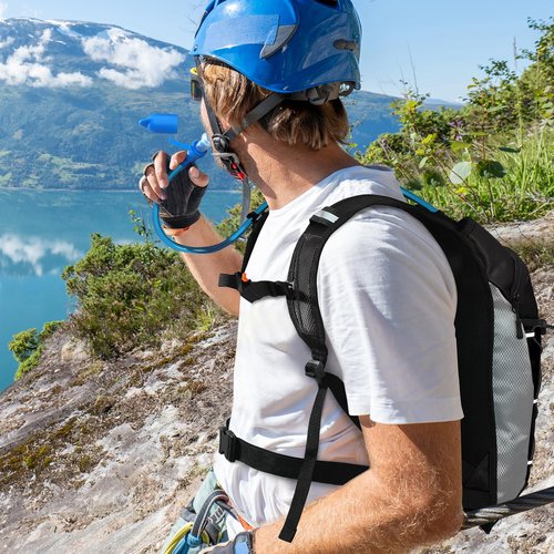 Nepest Hydration Backpack with 2L Water Bladder for Cycling, Water Backpack for Hiking Running, Lightweight Hydration Pack , Black