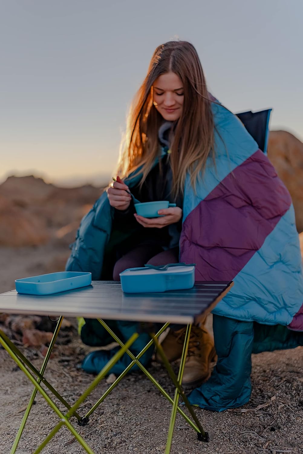 ust PackWare Mess Kit with Self Contained, BPA Free Construction and Eating Utensils for Hiking, Camping, Backpacking, Travel and Outdoor Survival