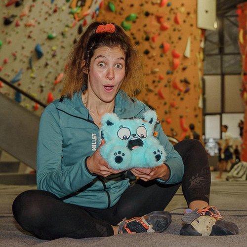YY Vertical Bear Rock Climbing Chalk Bag, Perfect for Both Adults and Kids, Chalk Bag for Bouldering, Cute chalkbag for Mountain Lovers, Chalk Pouch