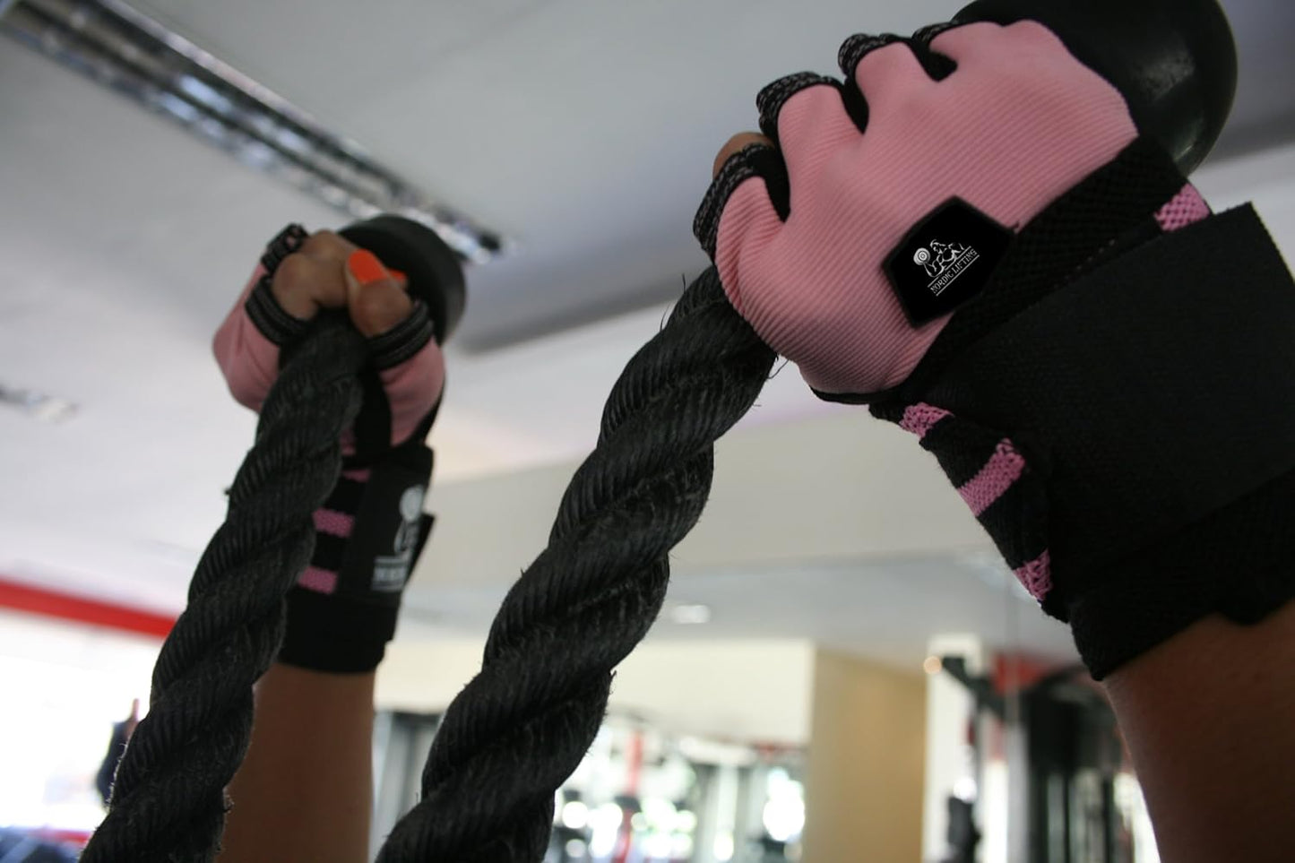 Nordic Lifting Wrist Wraps (2 Pairs) – Wrist Straps suitable for Weightlifting, Powerlifting, CrossFit – For Men & Women – Gym Support Gear