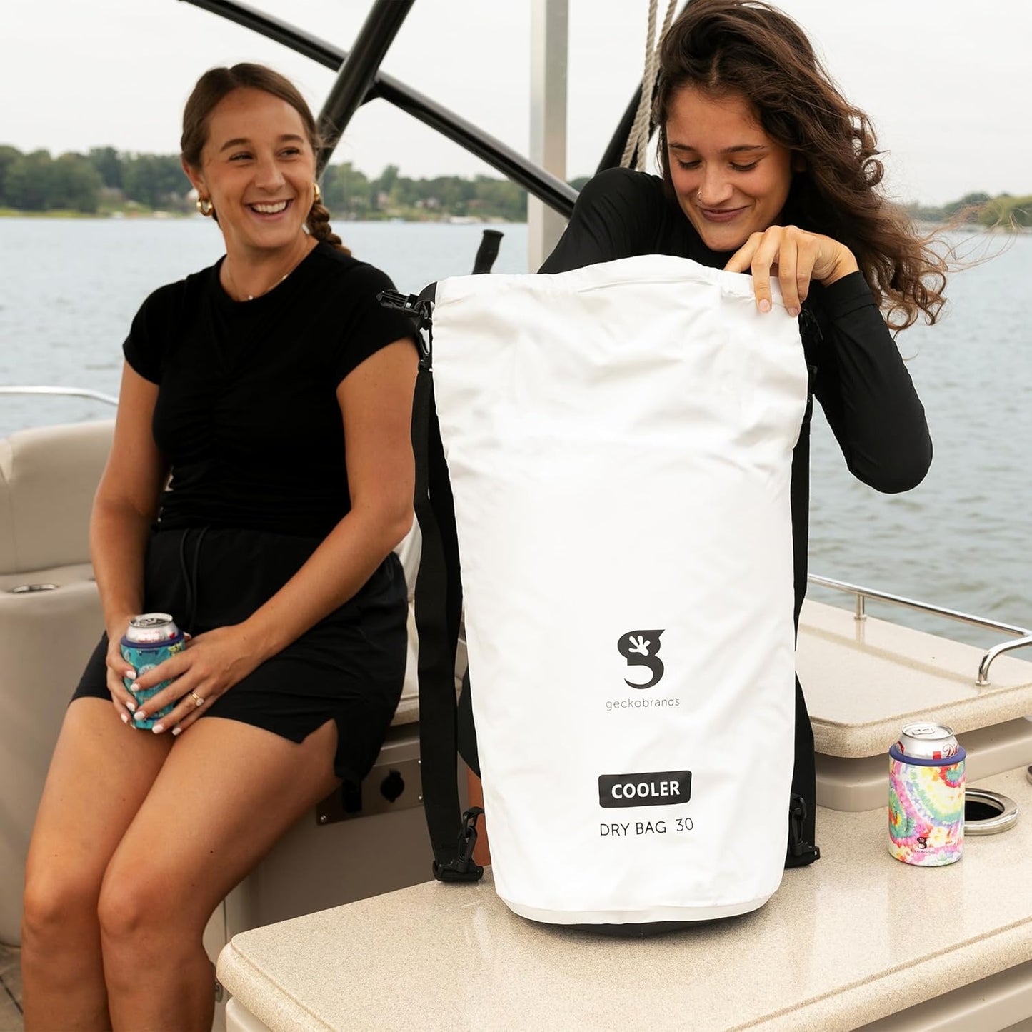 geckobrands 30L Dry Bag Cooler - Holds 24 Cans or 18 Bottles - Dry Bag Backpack, Perfect for Outdoor Activities