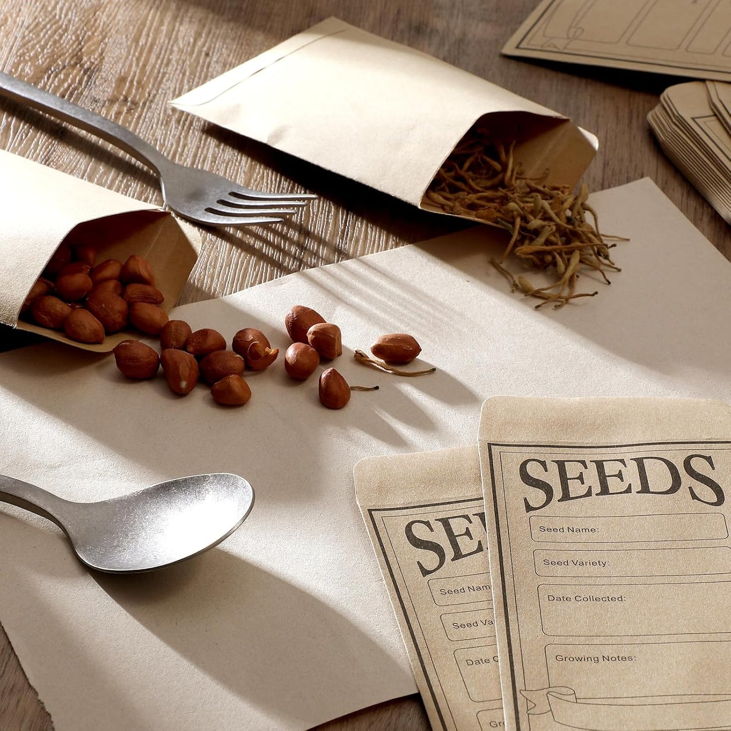 30 Pcs Seed Saving Envelopes Reusable Seed Kraft Storage Organizer Packets Envelopes for Flower Vegetable Plants Seeds Saving & Collecting 5.51 x 3.15 Inch