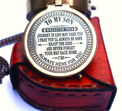 Engraved to My Son Brass Compass from Mom Dad, Father to Son Gifts, Birthday Baptism Confirmation Communion, Mom to Son Gifts for Graduation Day, Compass for Women Men Gift for Son