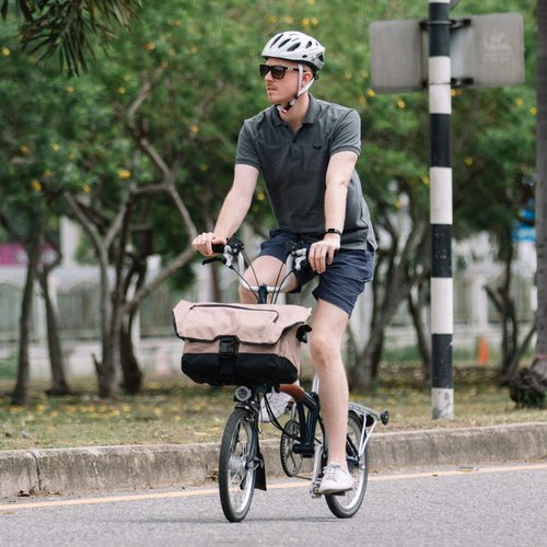 Vincita Birch Front Bag 2.0 for Brompton Folding Bicycle - with Removable Front Carrier Frame for Brompton Folding Bicycle, Rain Cover and Should Straps - Brompton Bike Accessories for Rider (Black)
