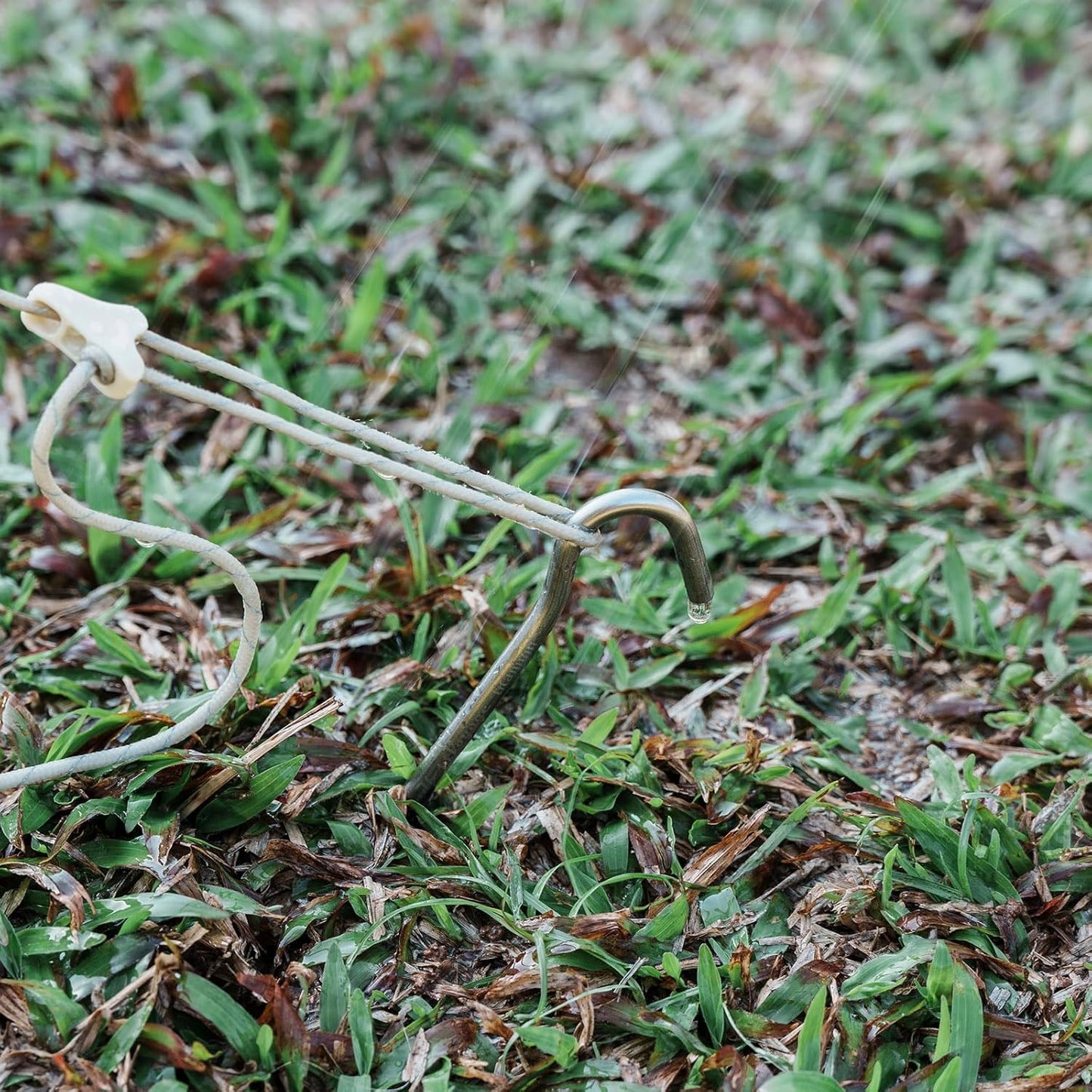 iBasingo Titanium Alloy Pegs Camping Tent Pegs Portable Elbow Grass Nail Tent Hardware