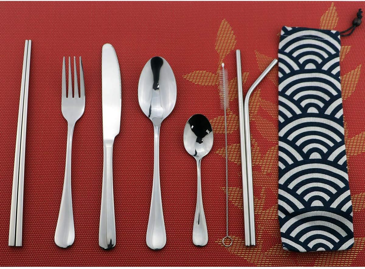 8 Pieces Stainless Steel Mirror Poblished Flatware Set Reusable Cutlery Set Travel Utensils Set with Straws for Camping Office or School Lunch,Dishwasher Safe (Rose Gold)