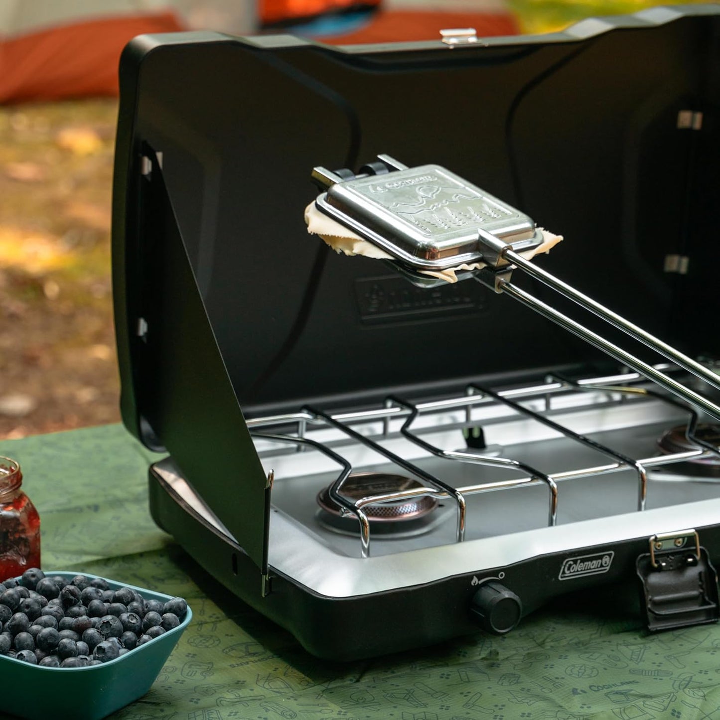 Coghlan's Aluminum Camp Cooker, Lightweight & Durable Non-Stick Ceramic Interior, for Sandwiches, Pies, & Desserts, Great for Camping, BBQs, Campfires, Campfire Cooking